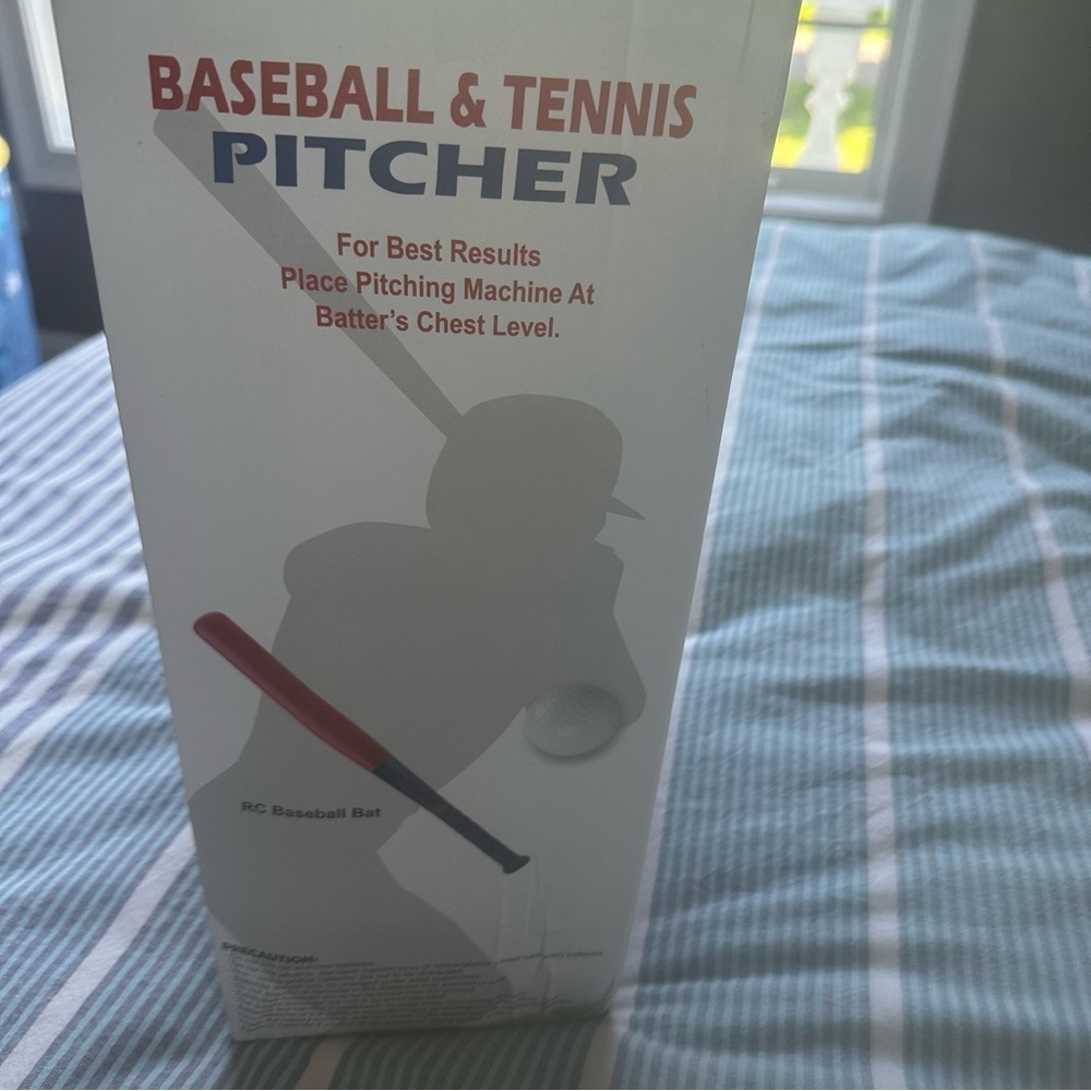 Kids Pitching Machine - Picture 3 of 6